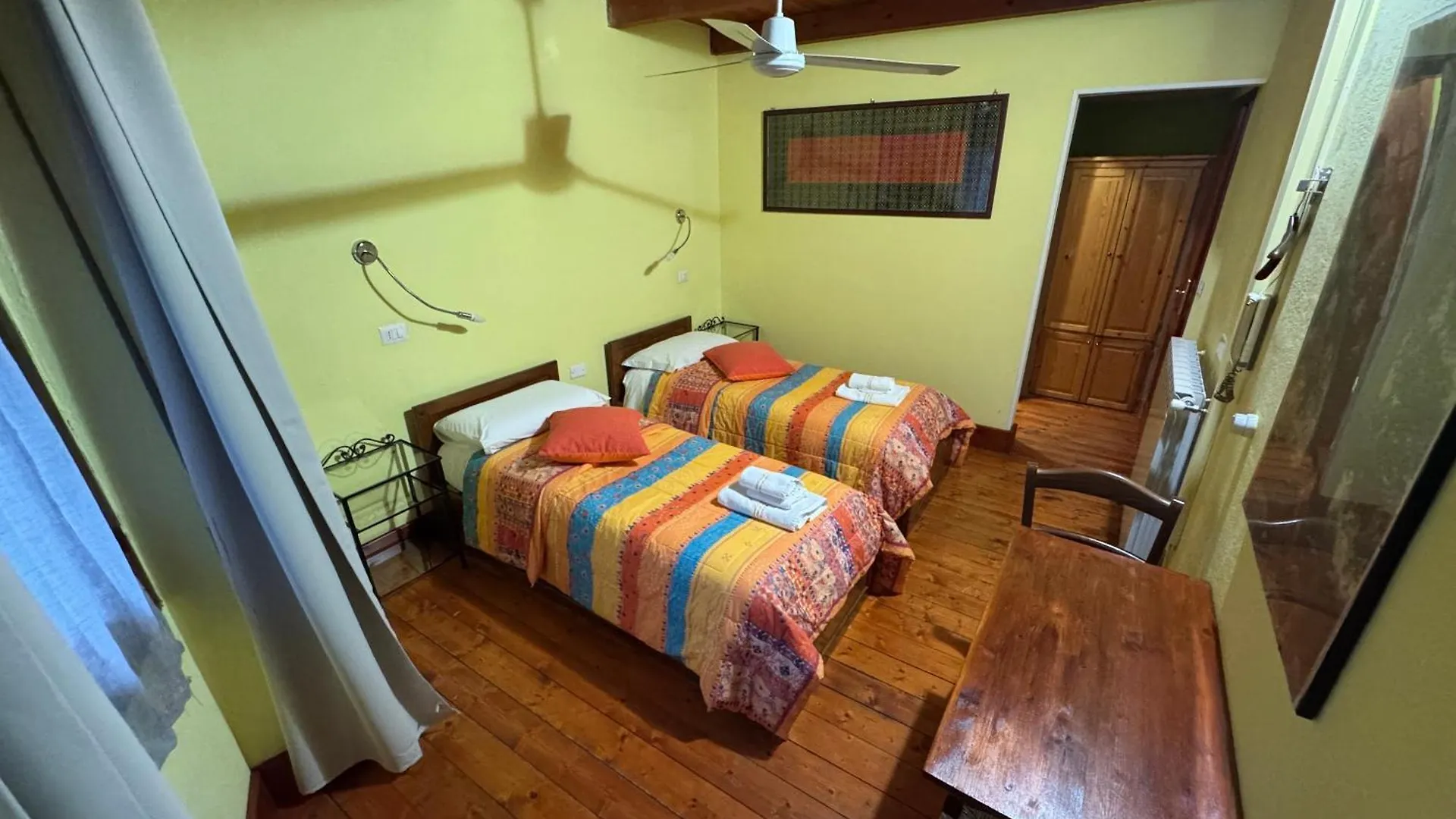 B&B Muggianeddu Tonara 0*,  Italy