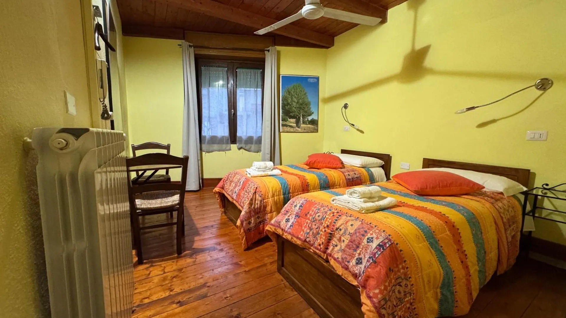 B&B Muggianeddu Tonara Oda ve Kahvaltı